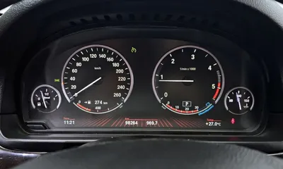 BMW 5-Series 2011, 98264 км, за 5248.29 USD - фото 8