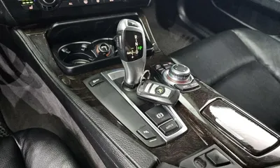 BMW 5-Series 2011, 98264 км, за 5248.29 USD - фото 9