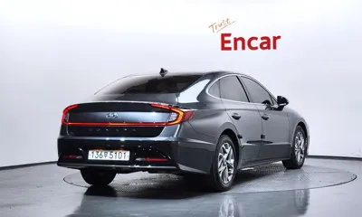 Hyundai Sonata 2022, 75859 км, за 13121.96 USD