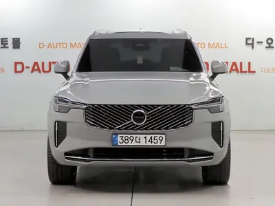 Volvo XC90 2026, 1564 км, за 55374.62 USD