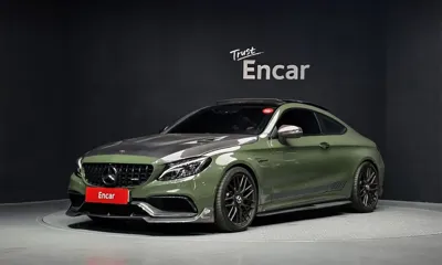 Mercedes-Benz C-Class · 2018 год