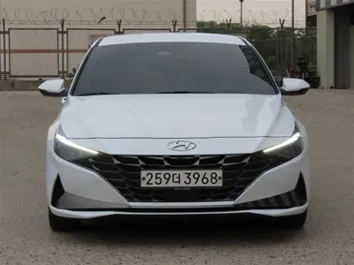 Hyundai Avante · 2021 год
