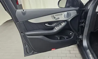 Mercedes-Benz GLC-Class 2018, 116781 км, за 15960.92 USD - фото 24