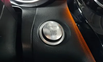 Mercedes-Benz GLC-Class 2018, 116781 км, за 15960.92 USD - фото 27