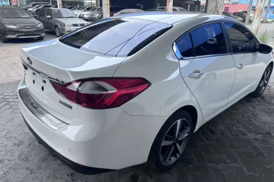 Kia K3 2016, 134300 км, за 6175 USD