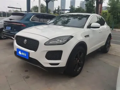Jaguar E-Pace · 2020 год