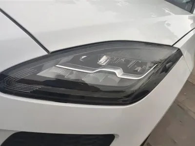 Jaguar E-Pace 2020, 74300 км, за 11066.94 USD