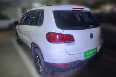 Volkswagen Tiguan 2015, 124300 км, за 4884 USD