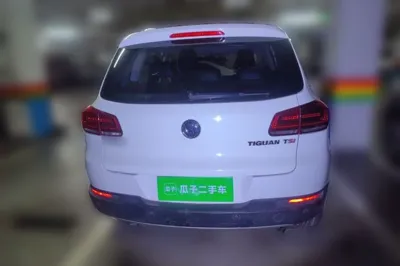 Volkswagen Tiguan 2015, 124300 км, за 4884 USD