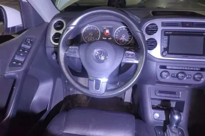 Volkswagen Tiguan 2015, 124300 км, за 4884 USD - фото 10