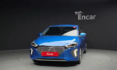 Hyundai Ioniq 2017, 133999 км, за 7003.63 USD