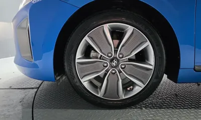 Hyundai Ioniq 2017, 133999 км, за 7003.63 USD