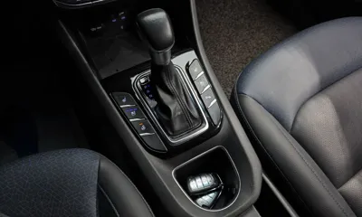 Hyundai Ioniq 2017, 133999 км, за 6958.12 USD - фото 9