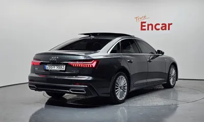 Audi A6 2021, 92444 км, за 22557.36 USD