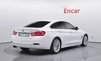 BMW 4-Series 2018, 56742 км, за 13148.33 USD