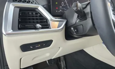 BMW X5 2025, 17007 км, за 65636.08 USD - фото 28