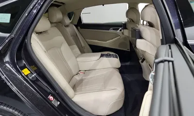 Hyundai Genesis 2016, 71997 км, за 13465.58 USD - фото 12