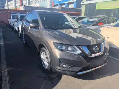 Nissan X-Trail 2020, 70000 км, за 11341.96 USD