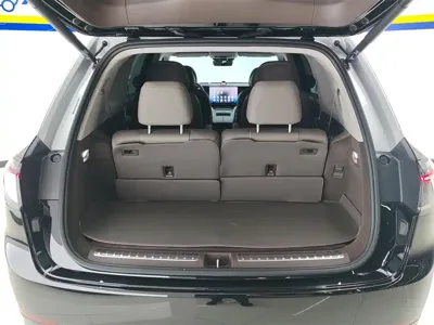 AITO 问界 AITO M9 2025, 13500 км, за 51369 USD