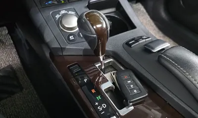 Lexus ES 2013, 246850 км, за 7150.75 USD - фото 9