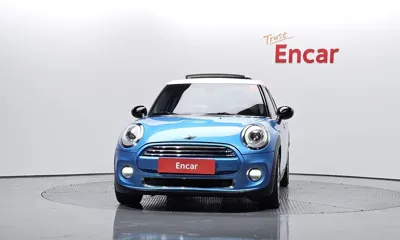 MINI Cooper 2015, 132897 км, за 3678.4 USD