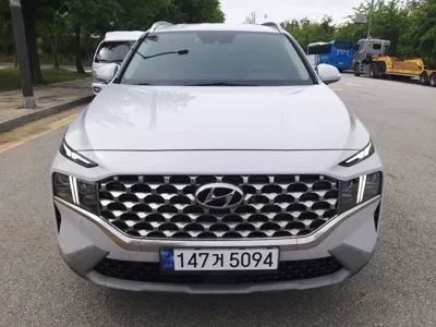 Hyundai Santafe 2022, 14591 км, за 16256.84 USD