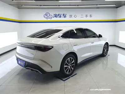 BYD 海豹06 2024, 11000 км, за 10784.4 USD
