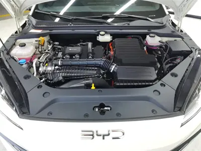 BYD 海豹06 2024, 11000 км, за 10784.4 USD - фото 10