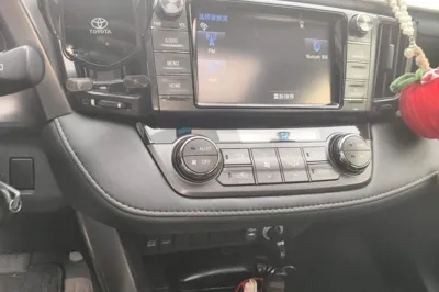 Toyota RAV4 2015, 116400 км, за 7962 USD - фото 13