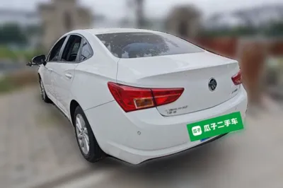 Buick Verano 2017, 86000 км, за 7710 USD