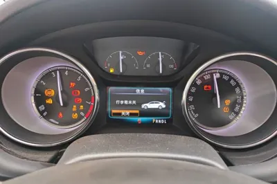 Buick Verano 2017, 86000 км, за 7710 USD - фото 11