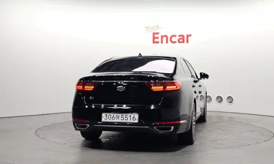 Kia K7 2019, 77709 км, за 9183.41 USD