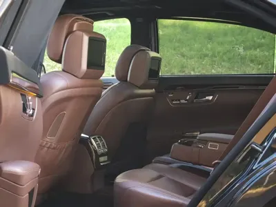 Mercedes-Benz S-Class 2012, 260000 км, за 13095.68 USD