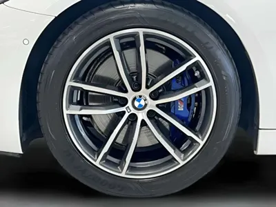BMW 5-Series 2022, 59323 км, за 22443.42 USD