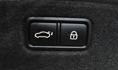 Genesis G70 2019, 130071 км, за 10063.14 USD - фото 20