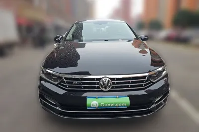 Volkswagen Magotan 2017, 46900 км, за 11216 USD