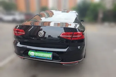 Volkswagen Magotan 2017, 46900 км, за 11216 USD