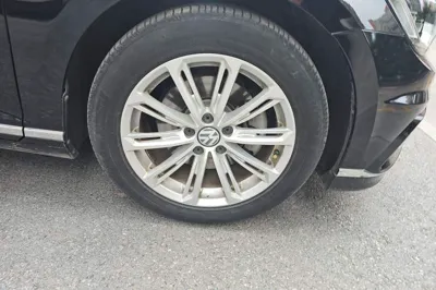 Volkswagen Magotan 2017, 46900 км, за 11216 USD - фото 8