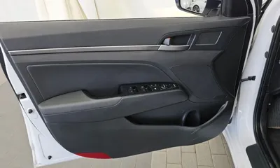 Hyundai Avante 2018, 82330 км, за 5798.05 USD - фото 24