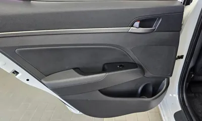 Hyundai Avante 2018, 82330 км, за 5798.05 USD - фото 25