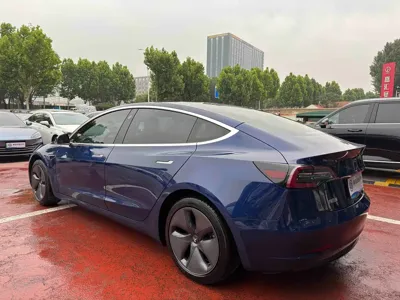 Tesla Model 3 2020, 25000 км, за 17313.73 USD