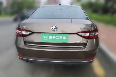 Skoda Superb 2016, 88600 км, за 7263 USD