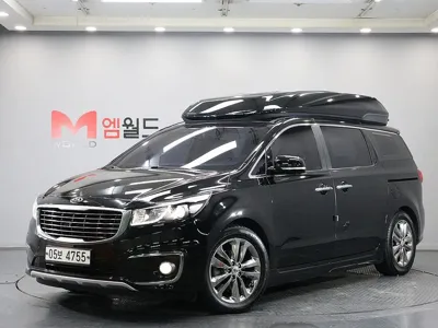 Kia Canival · 2017 год