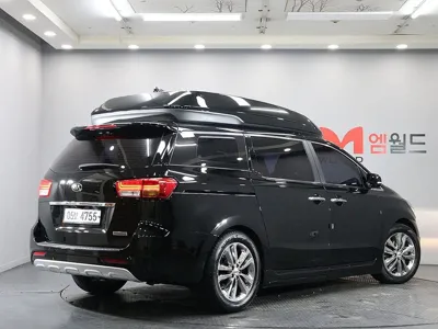 Kia Canival 2017, 173000 км, за 9184.01 USD