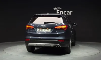 Hyundai Santafe 2015, 85021 км, за 7417.62 USD