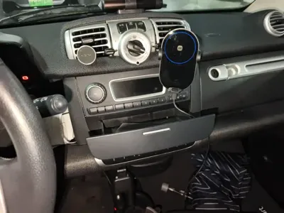 Smart Smart Fortwo 2015, 37500 км, за 5032.27 USD - фото 6
