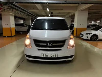 Hyundai Starex 2012, 150500 км, за 5081.44 USD