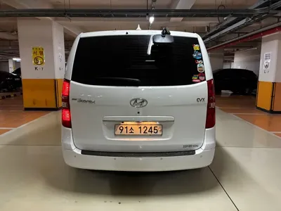 Hyundai Starex 2012, 150500 км, за 5081.44 USD