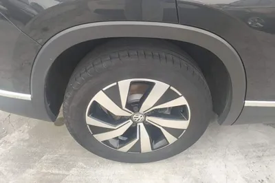Volkswagen Tayron 2019, 117200 км, за 13286 USD - фото 11