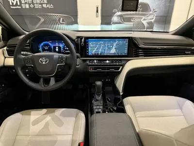 Toyota Camry 2025, 3440 км, за 28741.32 USD - фото 7
